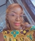 Dating Woman Cameroon to Yaoundé  : Michelle, 22 years